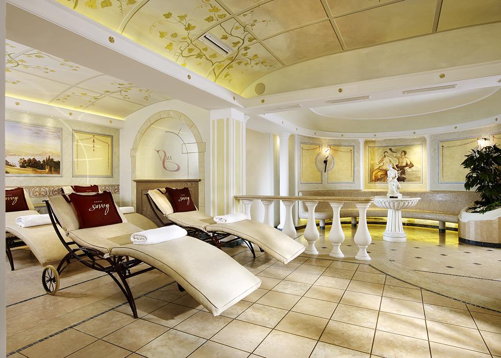 Savoy Dolomites Luxury & Spa Hotel Selva di Val Gardena Bagian luar foto