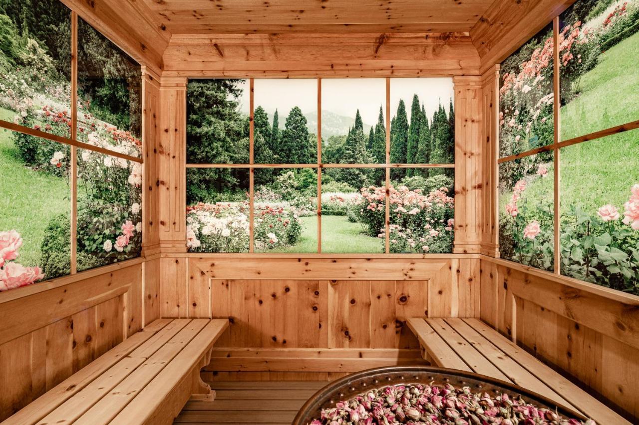Savoy Dolomites Luxury & Spa Hotel Selva di Val Gardena Bagian luar foto
