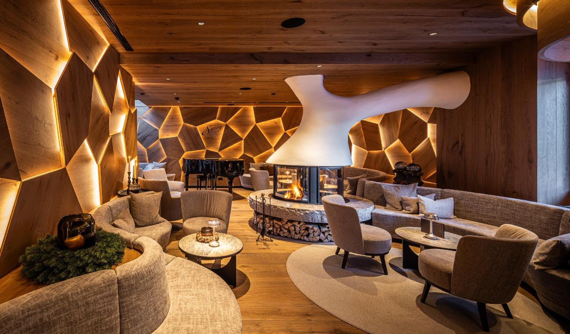 Savoy Dolomites Luxury & Spa Hotel Selva di Val Gardena Bagian luar foto