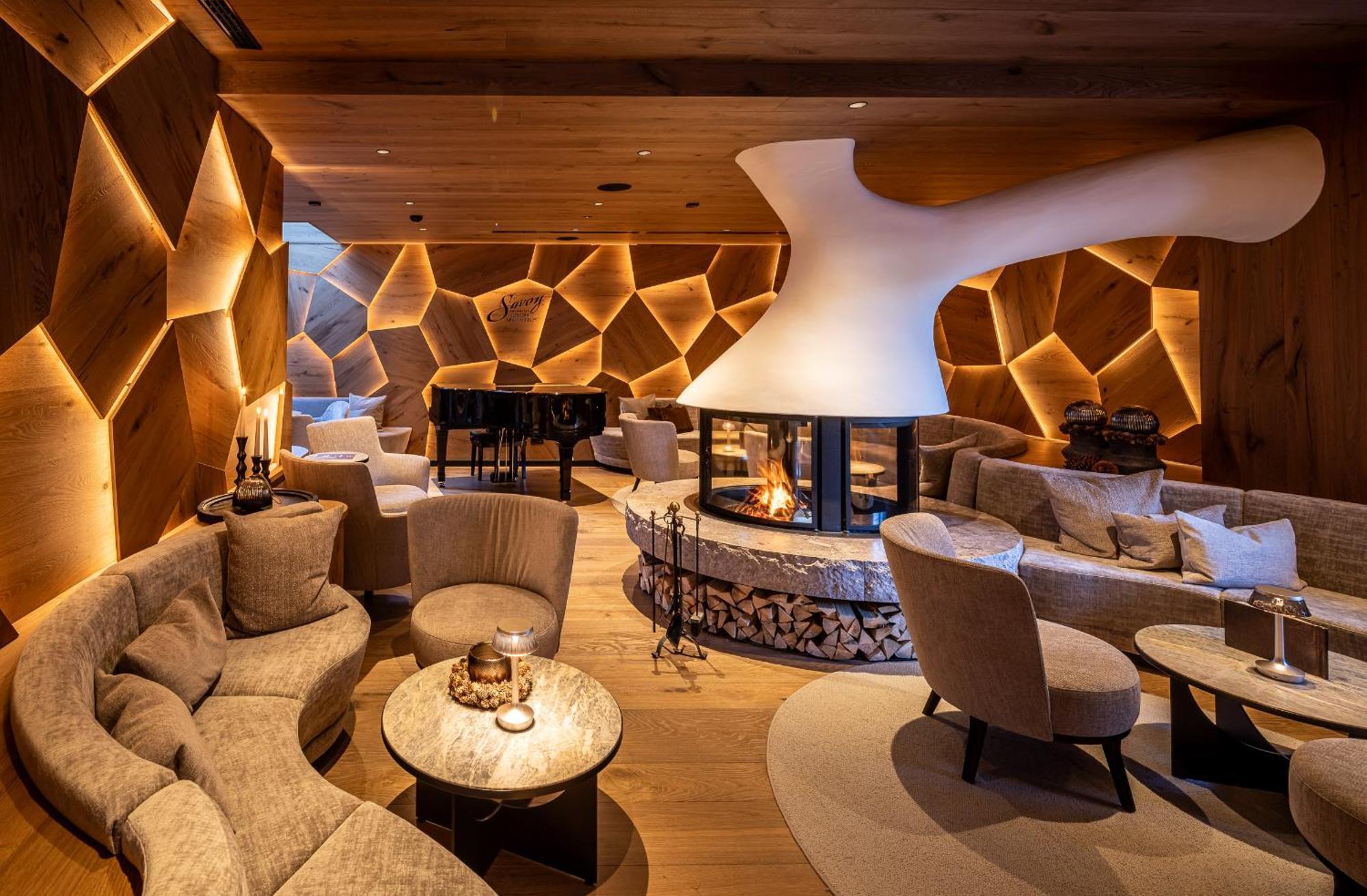 Savoy Dolomites Luxury & Spa Hotel Selva di Val Gardena Bagian luar foto
